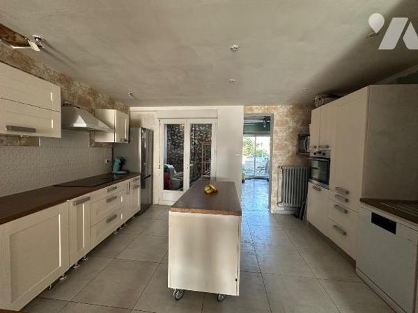 Maison mitoyenne 156,93 m² - Gravelines centre - Jardin sans vis-à-vis

À vendre, maison mito...