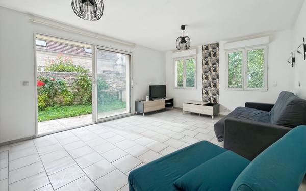 Maison à vendre    6 pièces • 142,96 m2 Verberie