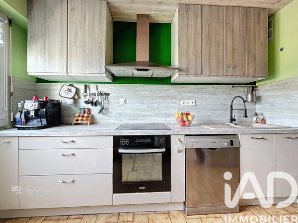 Appartement à vendre 4 pièces 84 m² Saint-Pierre-en-Faucigny