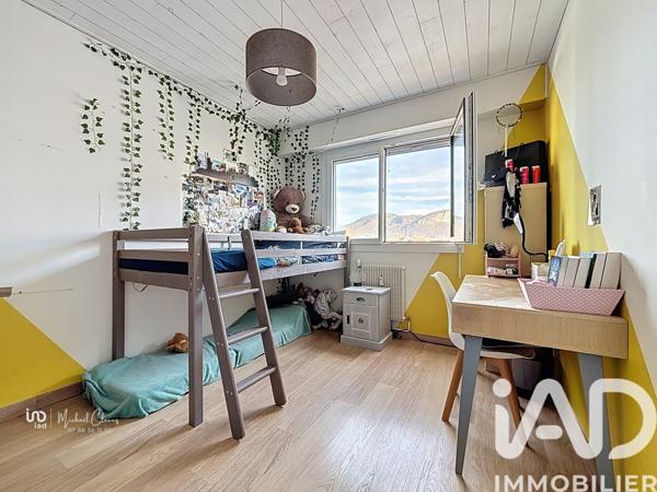 Appartement à vendre 4 pièces 84 m² Saint-Pierre-en-Faucigny