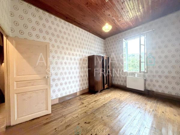 MAISON BEAUX VOLUMES, 191M² HAB, 5 CH, GARAGE, GRAND JARDIN ACCES RIVIERE