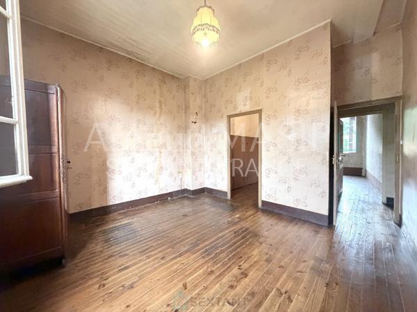 MAISON BEAUX VOLUMES, 191M² HAB, 5 CH, GARAGE, GRAND JARDIN ACCES RIVIERE