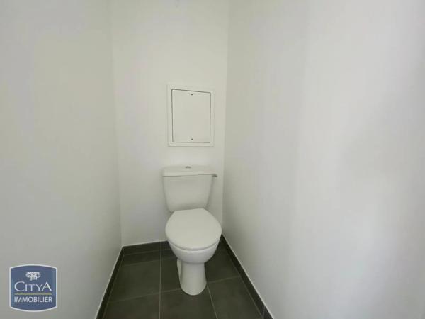 Appartement à louer 4 pièces 83.02m² Montlhéry (91310)