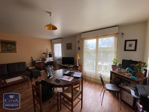 Appartement à louer 2 pièces 47.64m²