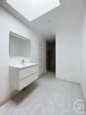 Maison à vendre  4 pièces - 115 m 2   VENETTE  - 60