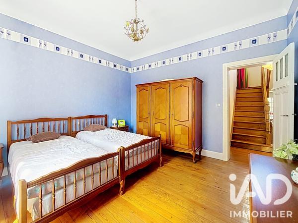 Maison à vendre 8 pièces 198,33 m² Douai