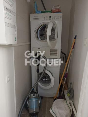 Location : appartement, meublé, F2 (45 m²) à AVIGNON