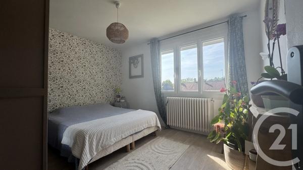 Maison à vendre  5 pièces - 100,69 m 2   CREPY EN VALOIS  - 60