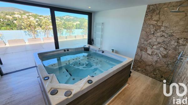 Maison à vendre 9 pièces 310 m² Les-Issambres