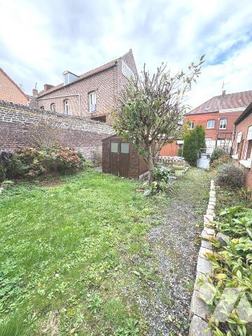 VENTE - MAISON WAZIERS