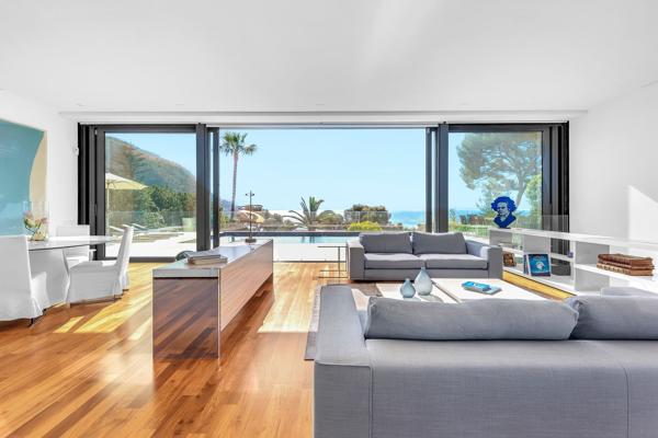 Vente Maison contemporaine Èze 7 Pièces 256 m²