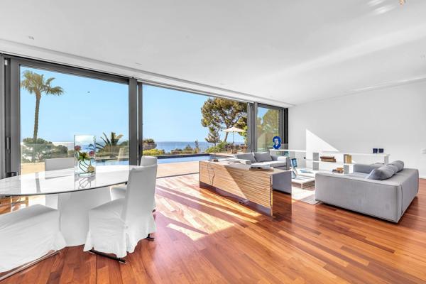 Vente Maison contemporaine Èze 7 Pièces 256 m²