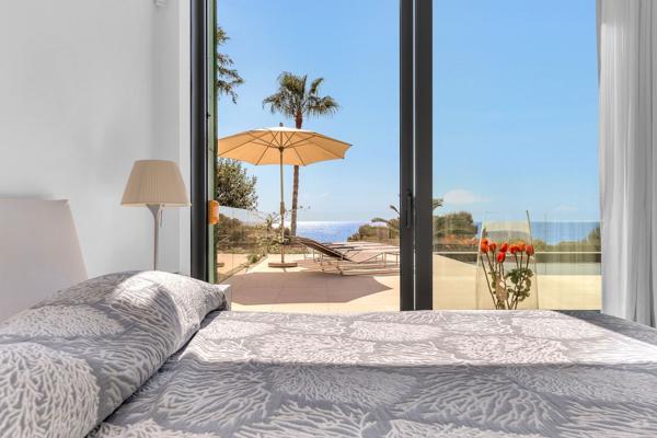 Vente Maison contemporaine Èze 7 Pièces 256 m²