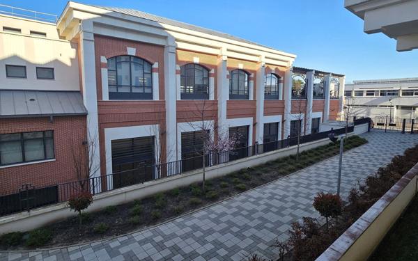 Appartement à vendre    2 pièces • 40,07 m2 Le Blanc-Mesnil