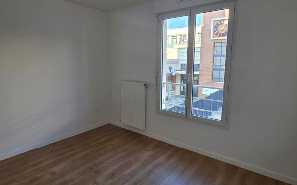 Appartement à vendre    2 pièces • 40,07 m2 Le Blanc-Mesnil