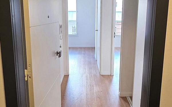 Appartement à vendre    2 pièces • 40,07 m2 Le Blanc-Mesnil