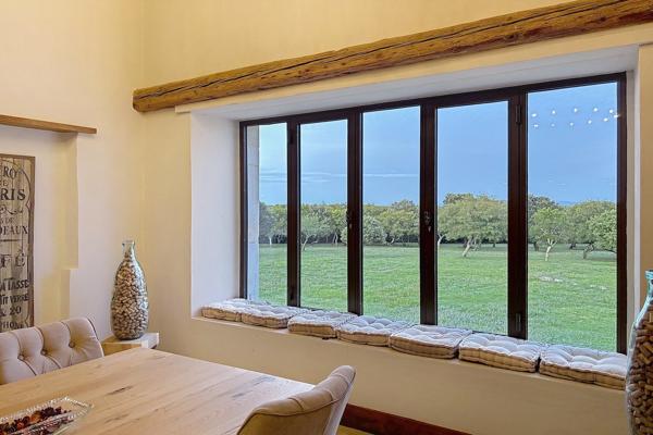 Vente Mas Uzès 20 Pièces 900 m²