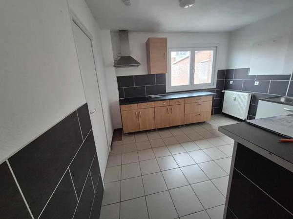 Appartement à vendre 4 pièces 81.69m² Maubeuge (59600)