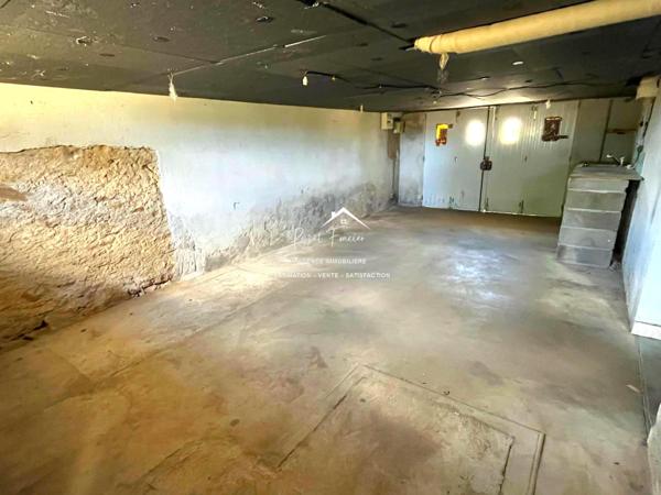 Maison sur sous-sol proche de la gare