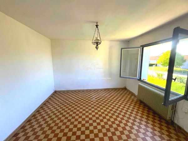 Maison sur sous-sol proche de la gare