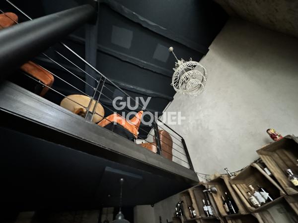 Maison avec local commercial