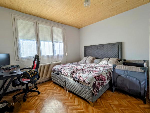 Maison avec jardin au calme