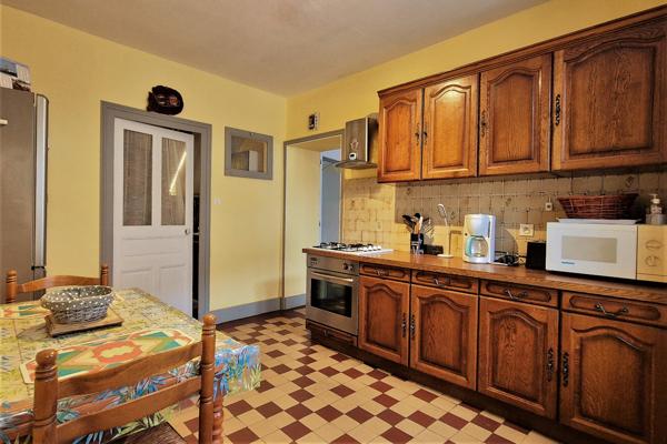 "AJUSTEMENT DU PRIX"