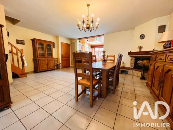 Maison à vendre 6 pièces 179 m² Annœullin