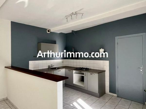 Location                                                      Maison
                        
                     3 pièces                      74 m2                     à Mauléon