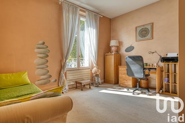 Maison à vendre 7 pièces 204 m² Suresnes