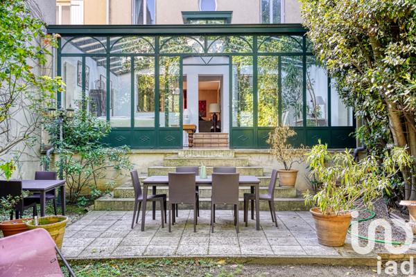Maison à vendre 7 pièces 204 m² Suresnes