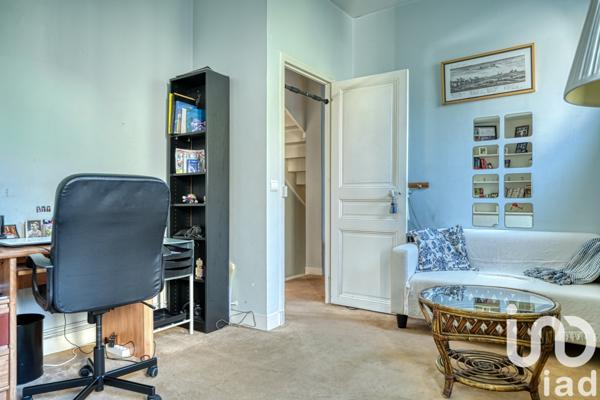 Maison à vendre 7 pièces 204 m² Suresnes