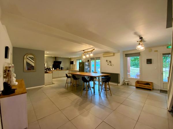 Grande maison dans Archiac