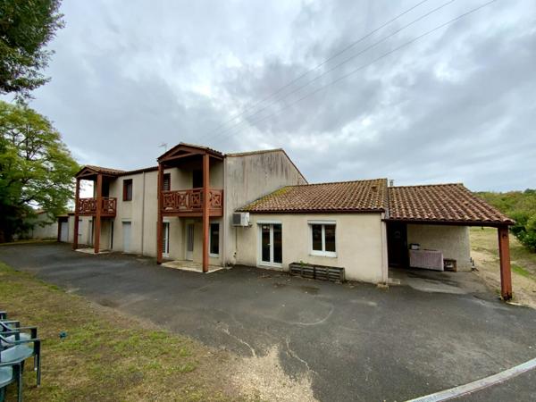 Grande maison dans Archiac