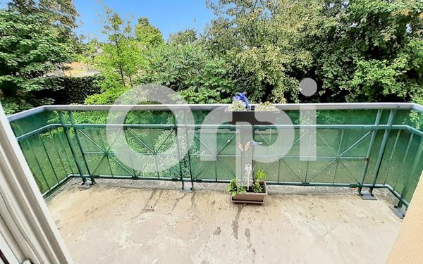 Appartement à louer    3 pièces • 60 m2 Nanteuil-le-Haudouin