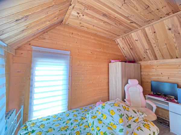 Belle maison bois type chalet