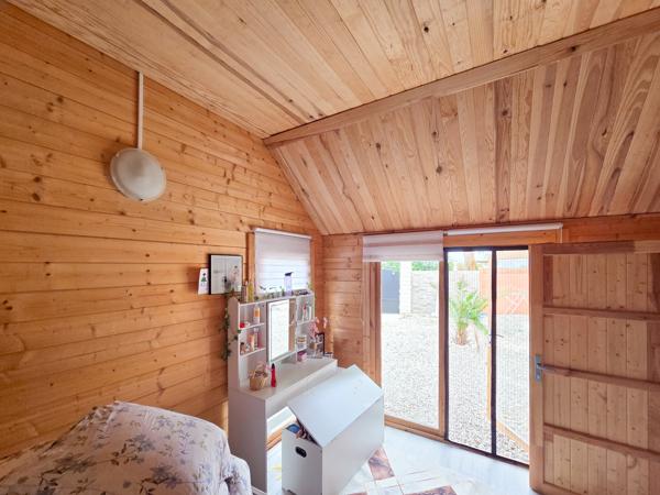 Belle maison bois type chalet
