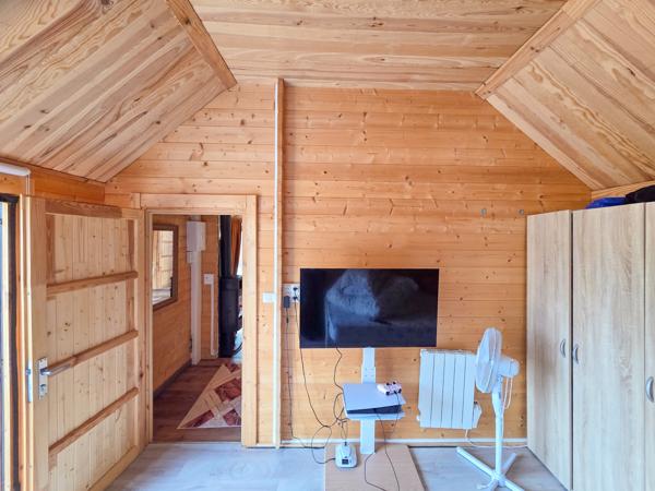 Belle maison bois type chalet