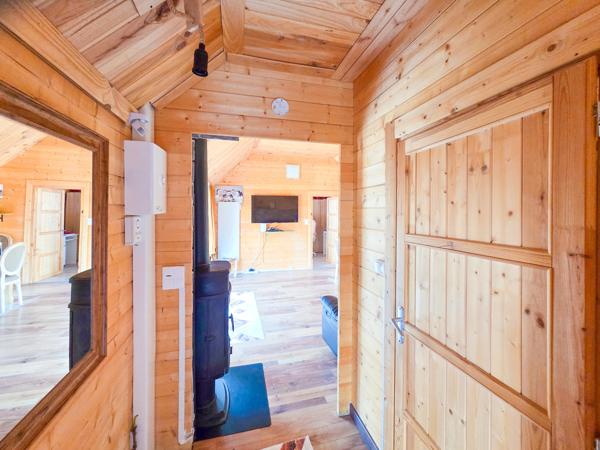 Belle maison bois type chalet