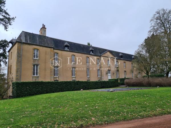 Château ISMH et son petit château en Bourgogne au cœur de la Nièvre