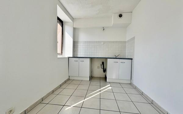Appartement à vendre    1 pièce • 26,81 m2 Coulommiers