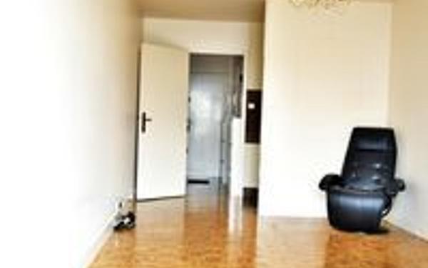 Appartement à vendre    1 pièce • 26 m2 Paris 18