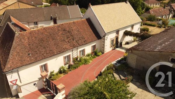Maison à vendre  7 pièces - 230 m 2   SEZANNE  - 51