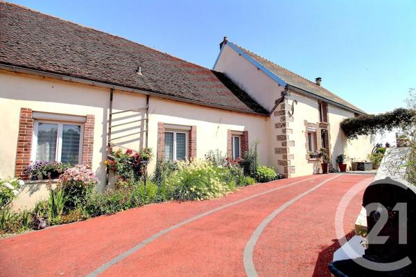 Maison à vendre  7 pièces - 230 m 2   SEZANNE  - 51