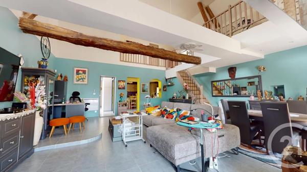 Maison à vendre  7 pièces - 230 m 2   SEZANNE  - 51