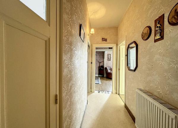 Appartement à vendre    5 pièces • 99,11 m2 Montluçon