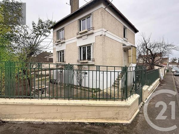 Maison à vendre  5 pièces - 100 m 2   ESTISSAC  - 10