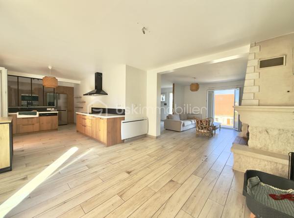 Maison contemporaine de 190,94 m²