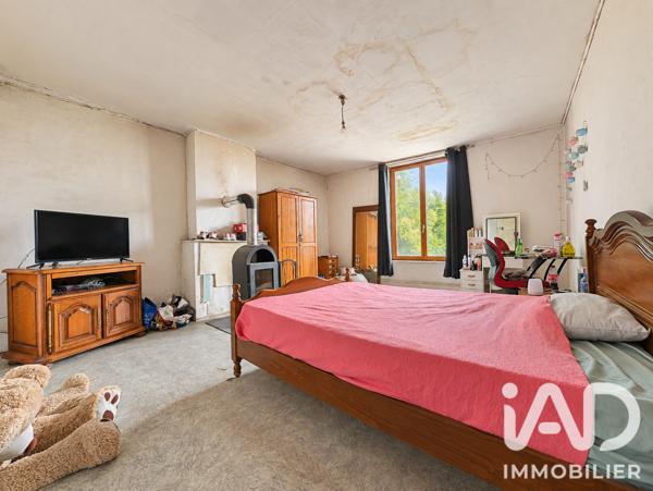 Maison à vendre 7 pièces 230,56 m² Aubigny-les-Pothées