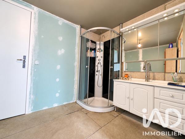 Maison à vendre 7 pièces 230,56 m² Aubigny-les-Pothées